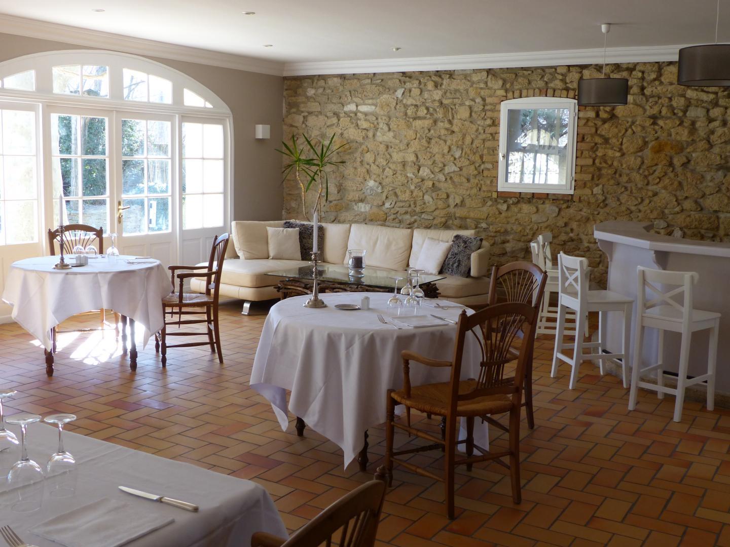 Logis Hotel La Sommellerie Chateauneuf-du-Pape Exterior photo
